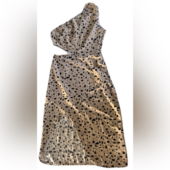ONE SHOULDER DRESS DALMATIAN PRINT CUT OUT MIDI SHEIN - Picture 2 of 10